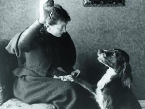 Rose Fay Thomas with a dog