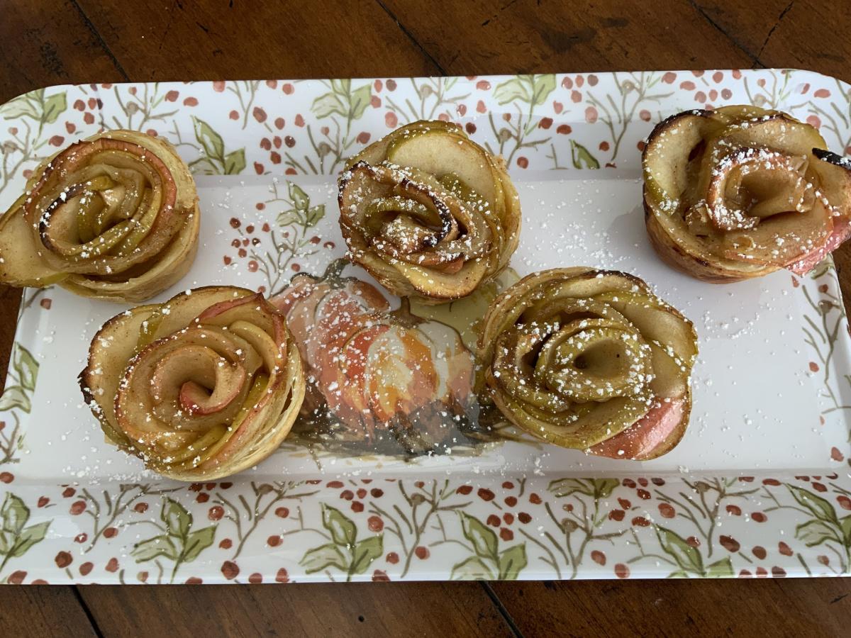 apple roses